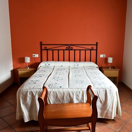 Apartamentos Aires De Avin - Onis Екстериор снимка